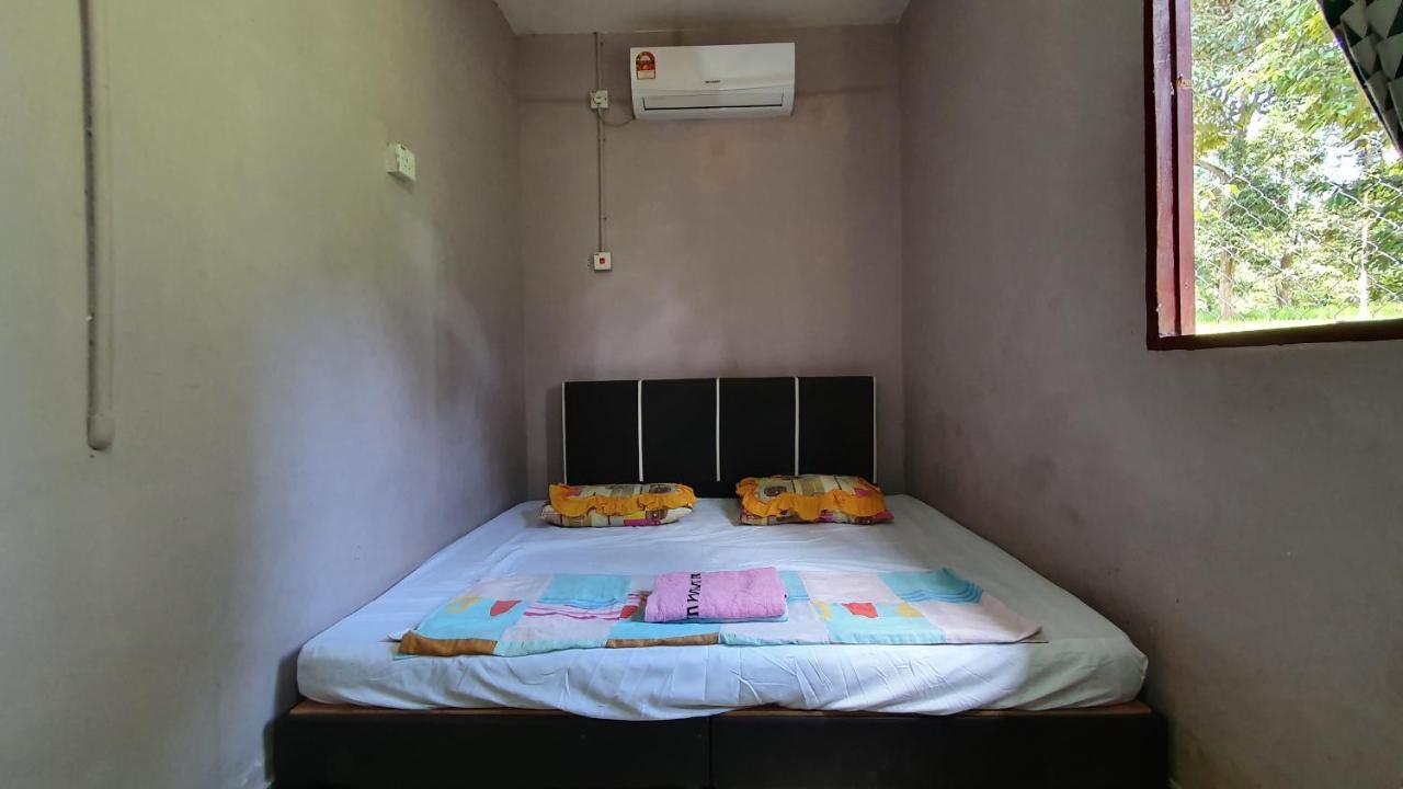 Chalet Kampong Semawar Kuala Kangsar Εξωτερικό φωτογραφία