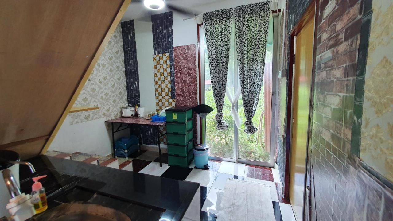 Chalet Kampong Semawar Kuala Kangsar Εξωτερικό φωτογραφία