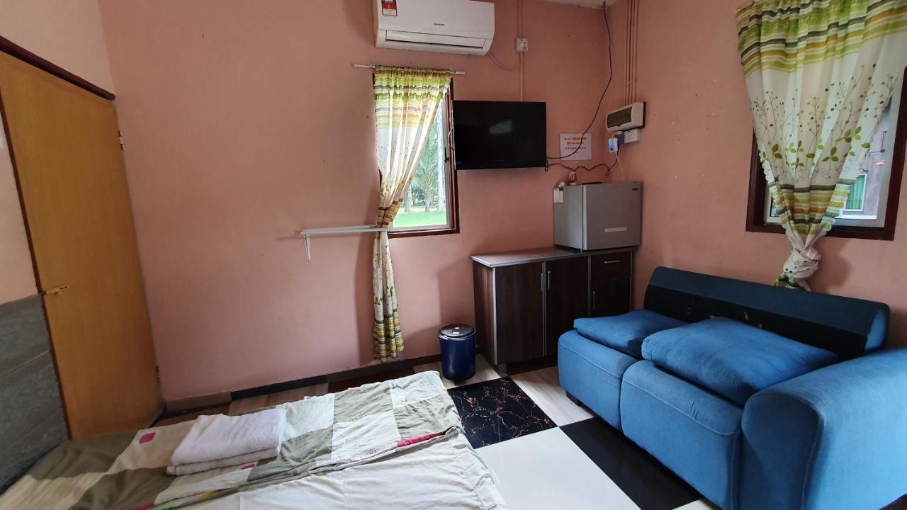 Chalet Kampong Semawar Kuala Kangsar Εξωτερικό φωτογραφία