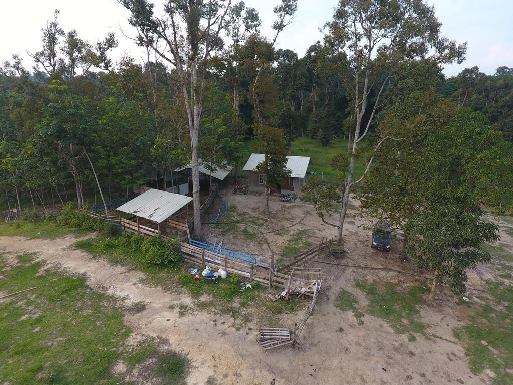 Chalet Kampong Semawar Kuala Kangsar Εξωτερικό φωτογραφία