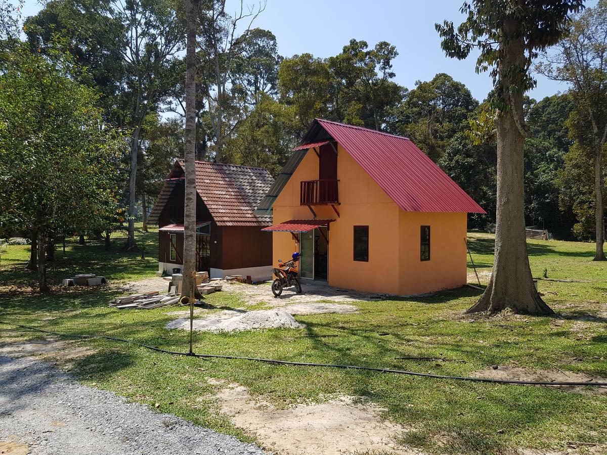 Chalet Kampong Semawar Kuala Kangsar Εξωτερικό φωτογραφία